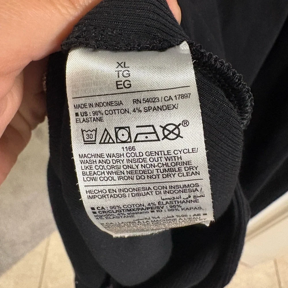 🖤 Old Navy Maternity/Nursing T-Shirt Dress | Size XL | Midi Black Dress - Picture 6 of 7